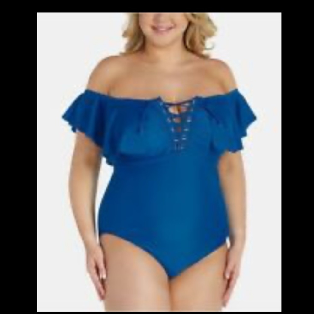 ✨NWT Raisins Curve Maiko Cubana Bandeau One-Piece